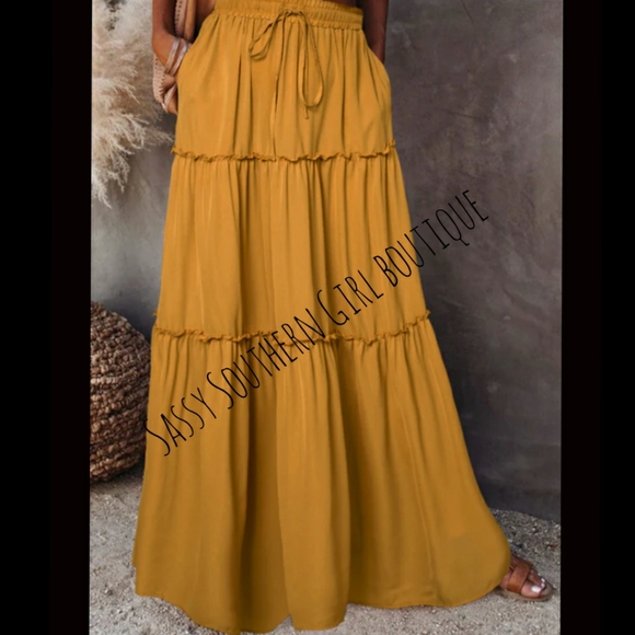 🆕⭐ Boho Gold yellow maxi skirt - Picture 3 of 6